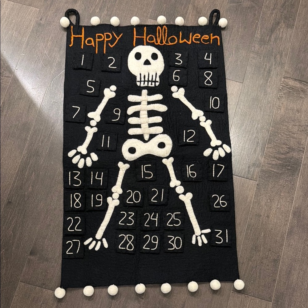 Pottery Barn Happy Halloween Skeleton Advent Calendar Wall Hanging b & w